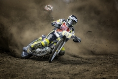 B1054170_Kevin Barnes_Eat my dust